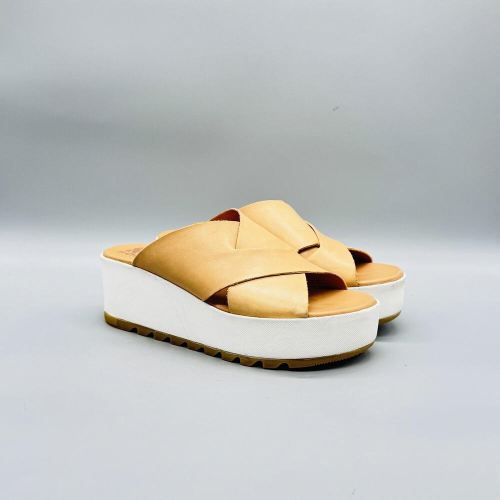 Sorel Sandals Womens 6 Beige Leather Cameron Flatform Mule Wedge Slip On Shoes - Picture 2 of 10